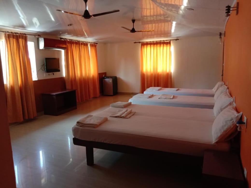 New Kovalam Beach Hotel Eksteriør bilde