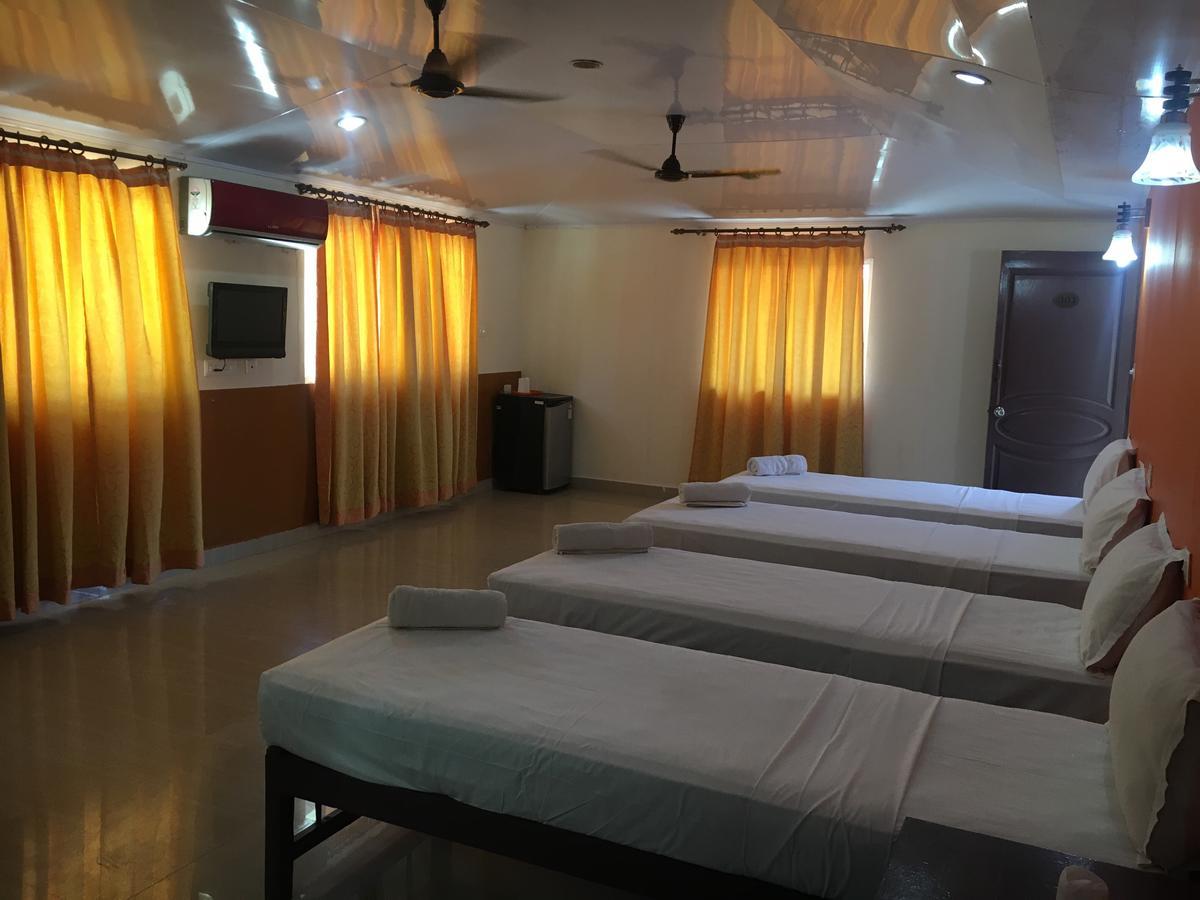 New Kovalam Beach Hotel Eksteriør bilde
