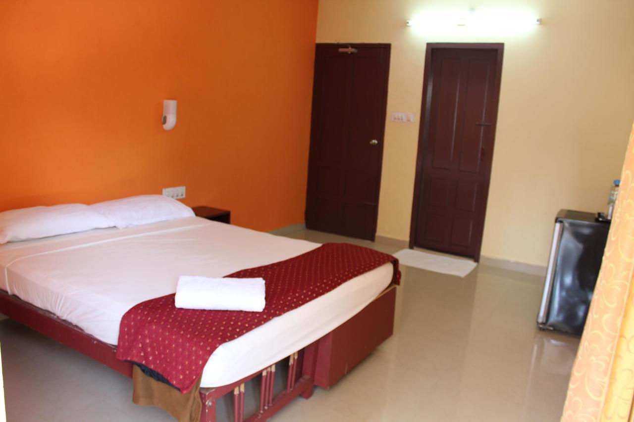New Kovalam Beach Hotel Eksteriør bilde